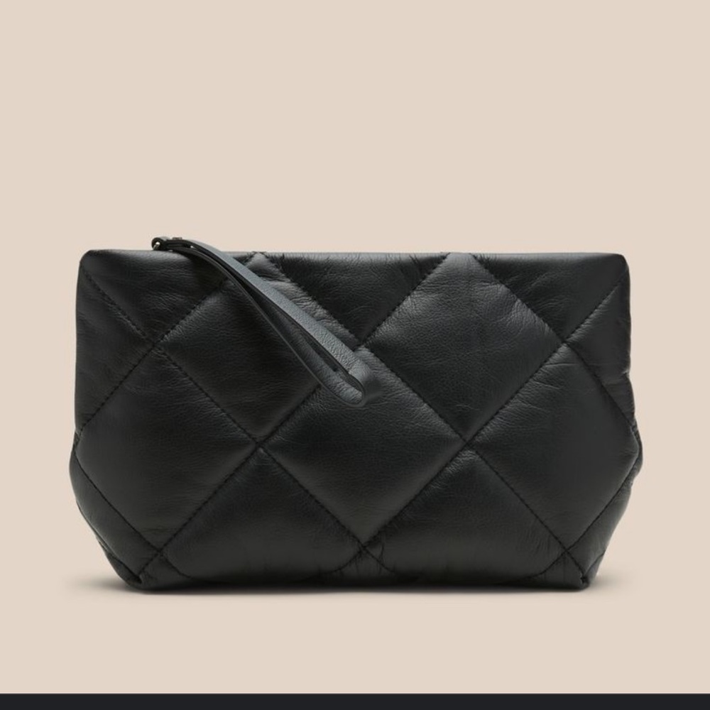 Banana Republic Quilted Black Leather Puffer Clutch with wrist strap, NWOT